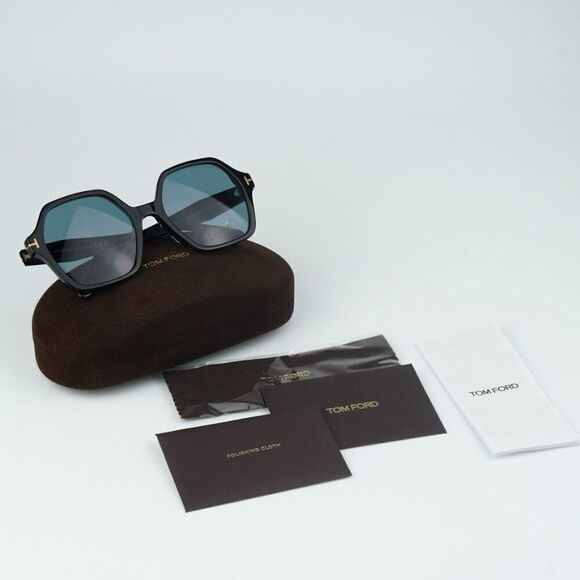 NEW Tom Ford FT1032-F ROMY 01A Black Blue Square Oversized Women Sunglasses - Picture 11 of 11